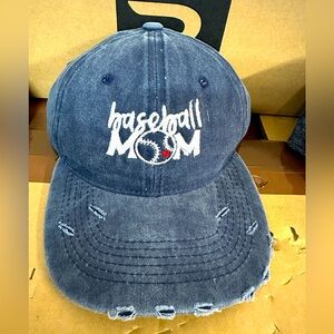 Womens new embroidered baseball cap